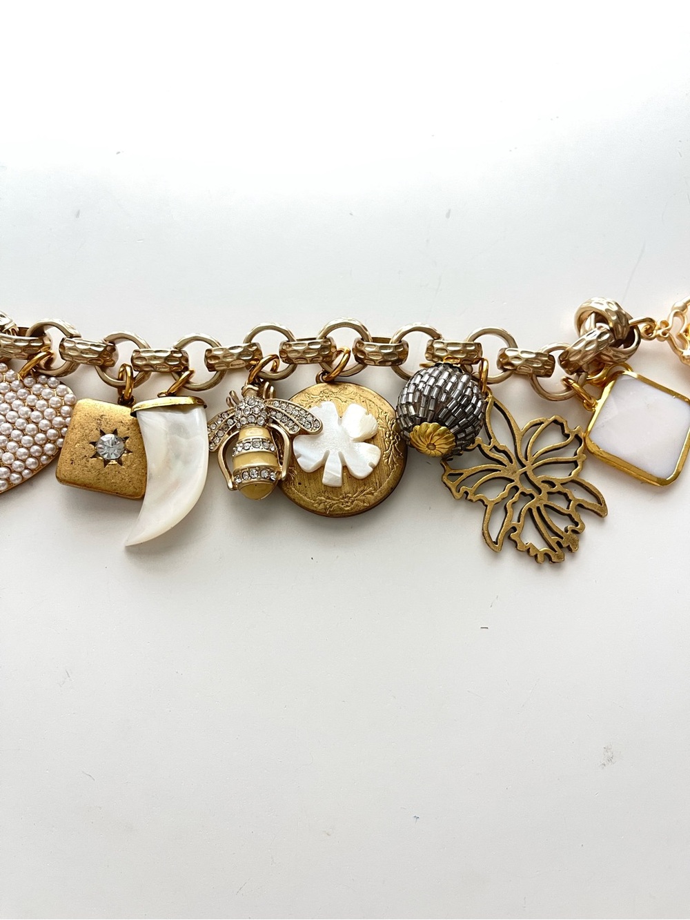 New Anthropologie x John Wind Gold Charm Bracelet - Picture 8 of 10